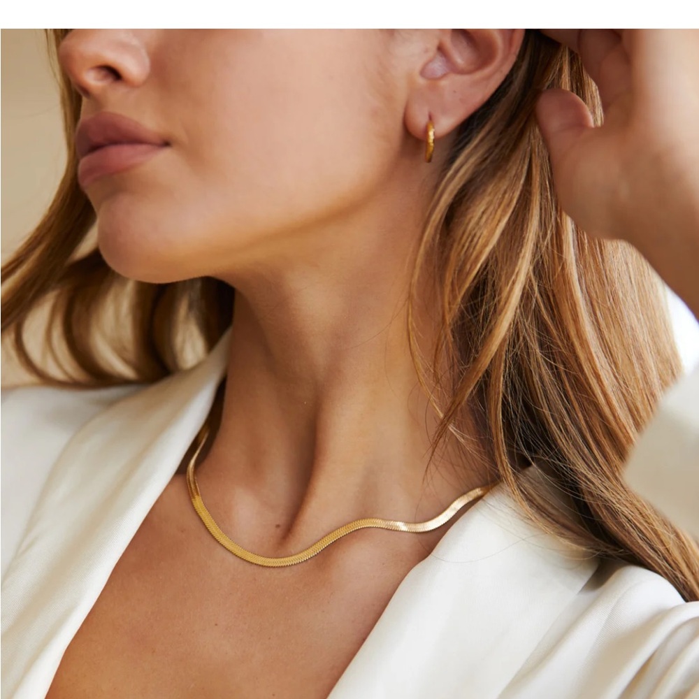 Atolea Kauai Herringbone Choker